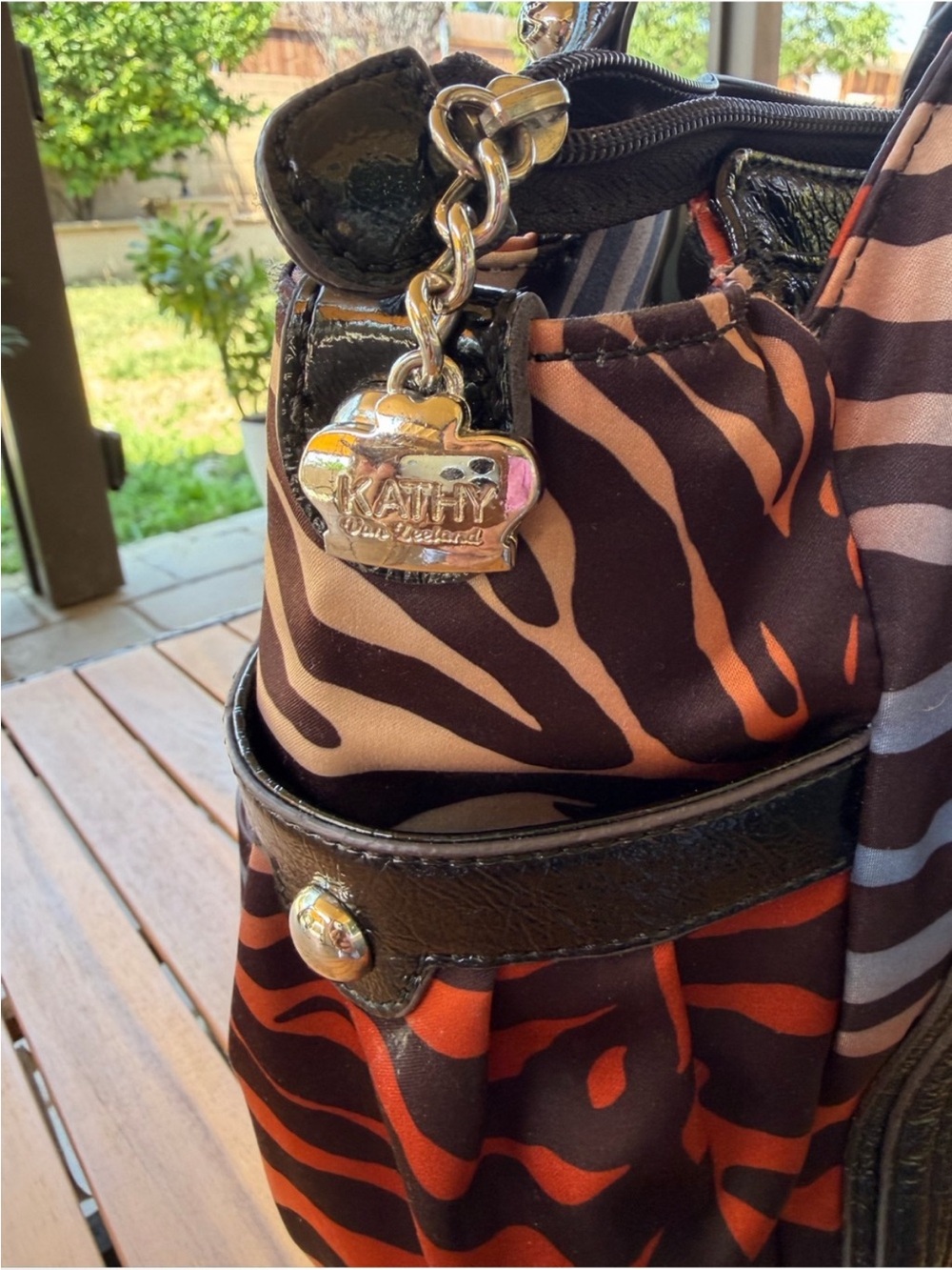 Vintage Y2K Kathy Van Zeeland Rainbow Zebra Rhinestone Shoulder Bag - Picture 3 of 9